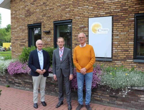 Burgemeester Boersma bezoekt hospice De Cirkel